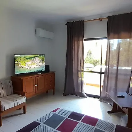 Casa Irina Centro * אלבופיירה